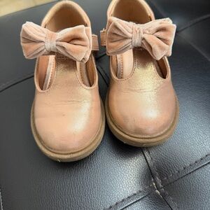 TU Kids Girls' Rose Gold Bow Mary Jane Kids Shoes
